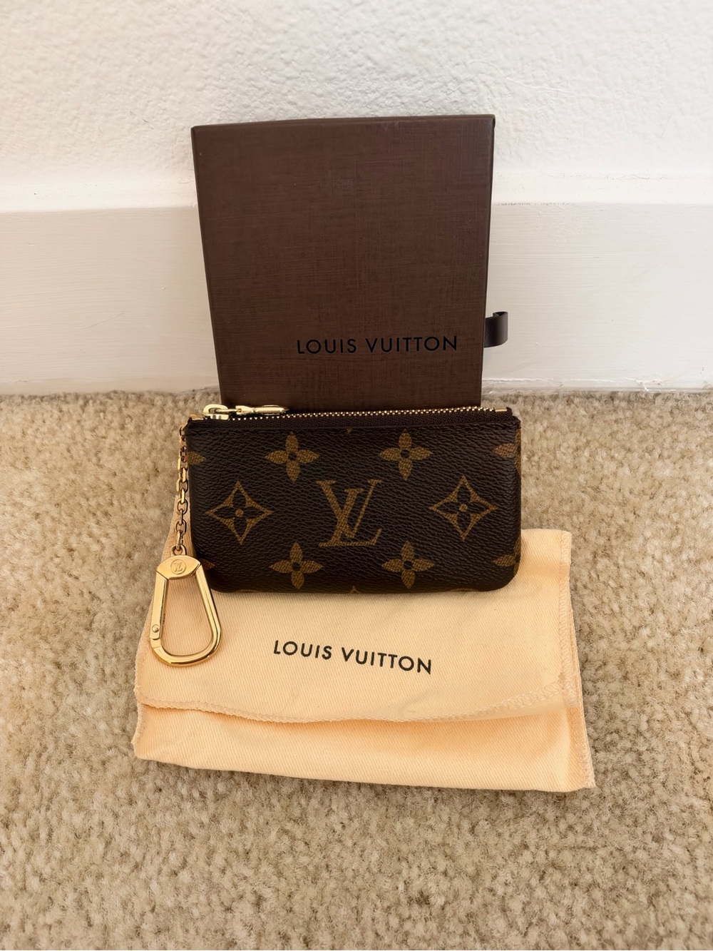 NEW Louis Vuitton Key Pouch Monogram Brown & Gold